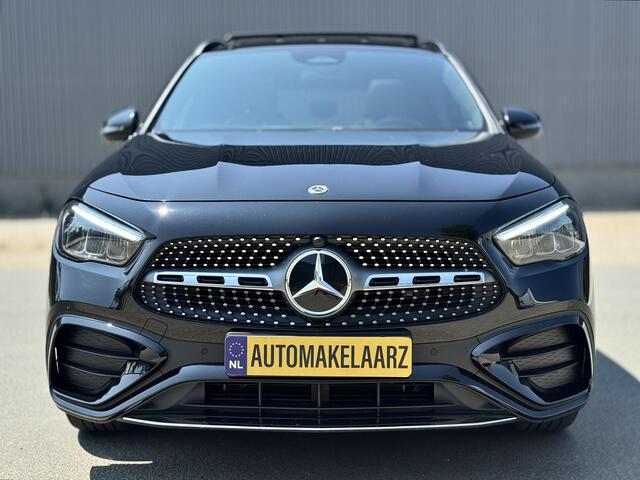 Mercedes-Benz GLA-KLASSE 250 e AMG Line PANO CARPLAY ZGA NIEUW