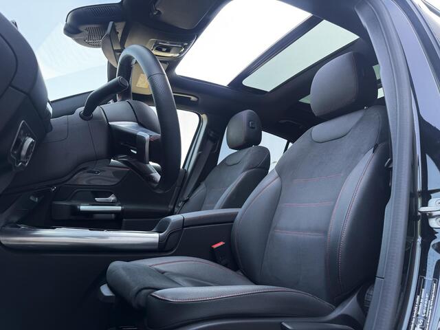 Mercedes-Benz GLA-KLASSE 250 e AMG Line PANO CARPLAY ZGA NIEUW