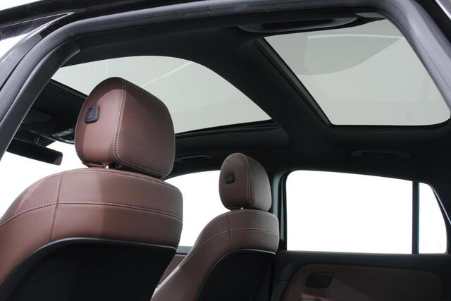 Mercedes-Benz GLA-KLASSE 200 163pk Automaat Progressive Premium | DEMO ! | Panorama dak Half lederen bekleding Navigatie Camera Stoelverwarming Electrisch bedienbare achterklep Led