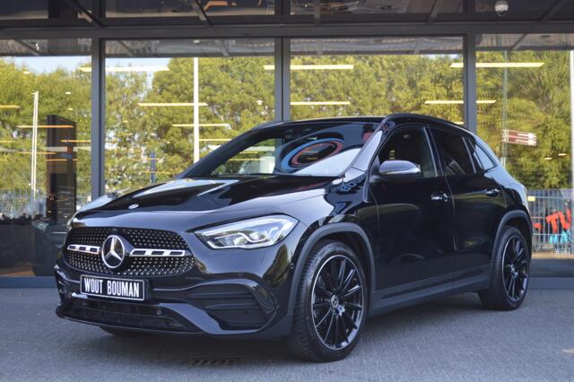 Mercedes-Benz GLA-KLASSE 200 AMG Led Widescreen Sfeer Camera Night Augmented Pdc