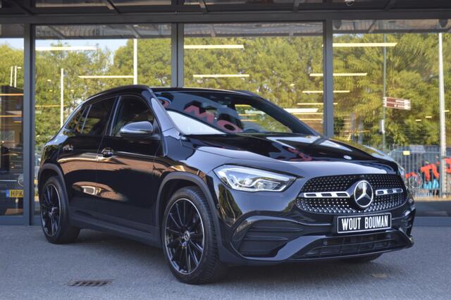 Mercedes-Benz GLA-KLASSE 200 AMG Led Widescreen Sfeer Camera Night Augmented Pdc