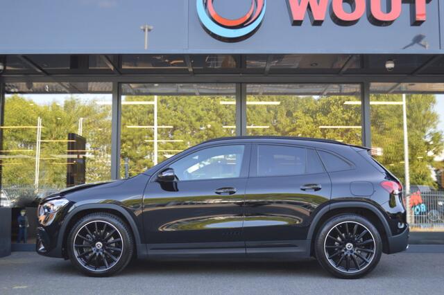 Mercedes-Benz GLA-KLASSE 200 AMG Led Widescreen Sfeer Camera Night Augmented Pdc