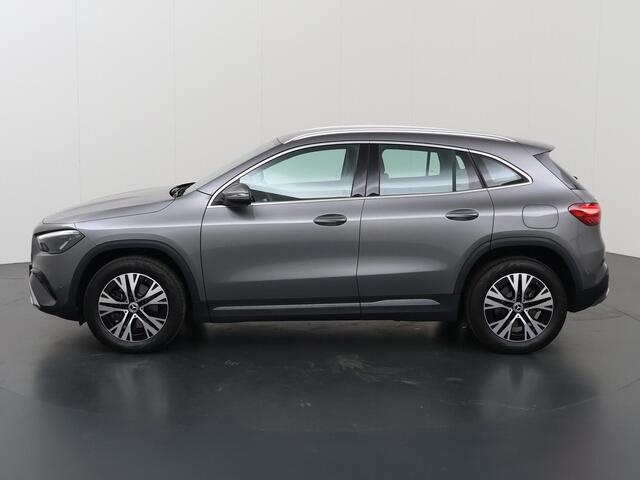 Mercedes-Benz GLA-KLASSE 250 e Business Solution Luxury | Winter pakket | Widescreen | Stoelverwarming |