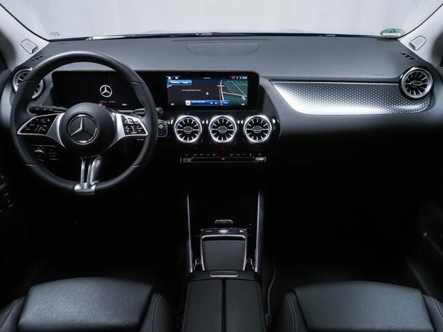 Mercedes-Benz GLA-KLASSE 250 e Face Lift Plug-In Hybride Progressive Line Advanced Plus | Night Pakket | Burmester® | Dodehoek Assist | Voorstoelen Memory | 360°-Camera. Inclusief 24 maanden MB Certified garantie voor Europa.