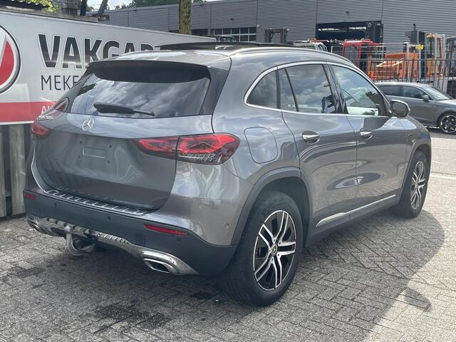Mercedes-Benz GLA-KLASSE 250 e Progressive 18"/Trekhaak/Matrix LED/Leder + stoelverwarming + koeling/Panoramadak/Dodehoek/Camera/Elektrische klep/Apple Carplay & Android