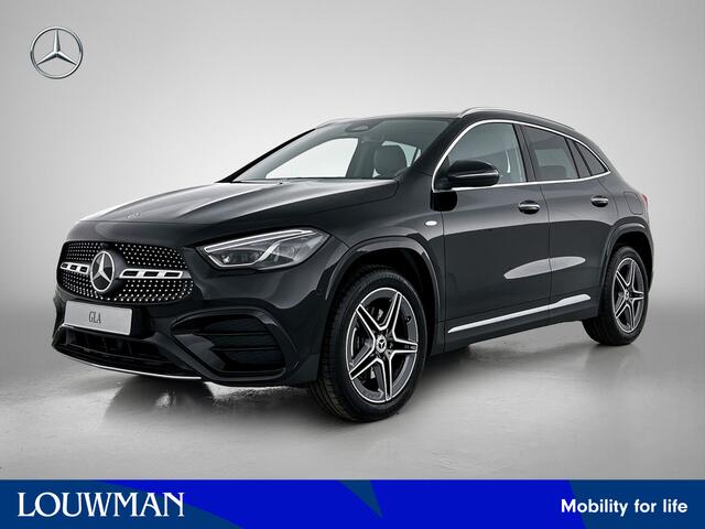 Mercedes-Benz GLA-KLASSE 250 e Business Solution AMG | Trekhaak | Parkeerpakket met achteruitrijcamera | Keyless-Go comfortpakket | EASY PACK achterklep | Stoelverwarming voor | USB-pakket plus | Dodehoekassistent | Sfeerverlichting |