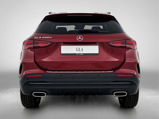 Mercedes-Benz GLA-KLASSE 250 e Business Solution AMG | Trekhaak | Nightpakket | Premium Plus pakket | EASY PACK achterklep | GUARD 360 ° Vehicle protection Plus | Parkeerpakket met 360°-camera | Keyless-Go comfortpakket |