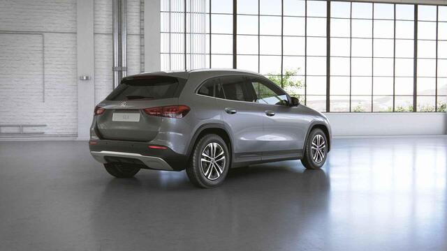 Mercedes-Benz GLA-KLASSE 250 e Luxury Line | Panoramadak | Getint glas | Apple Carplay |
