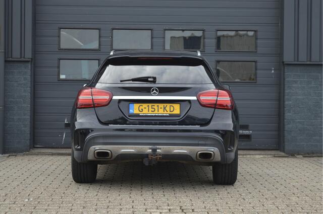 Mercedes-Benz GLA-KLASSE 180 Business Solution AMG | CAMERA | TREKHAAK |