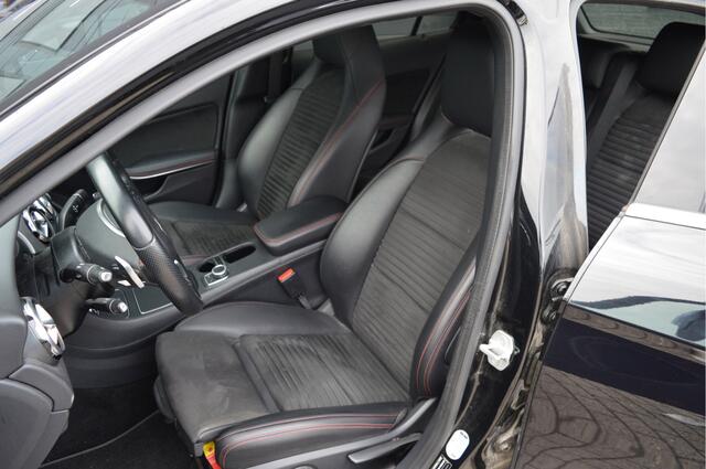 Mercedes-Benz GLA-KLASSE 180 Business Solution AMG | CAMERA | TREKHAAK |