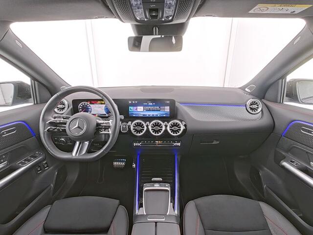 Mercedes-Benz GLA-KLASSE 250 e AMG Nightpakket Face Lift Plug-In Hybride | Panoramadak | Rijassistentie Pack | Burmester® | 360° camera | Keyless Go | Inclusief 24 maanden Mercedes-Benz Certified garantie voor Europa.