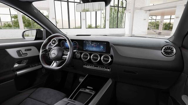 Mercedes-Benz GLA-KLASSE 180 Business Solution AMG