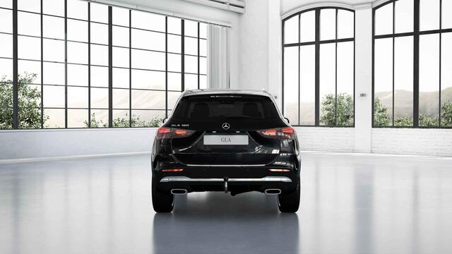 Mercedes-Benz GLA-KLASSE 180 Business Solution AMG