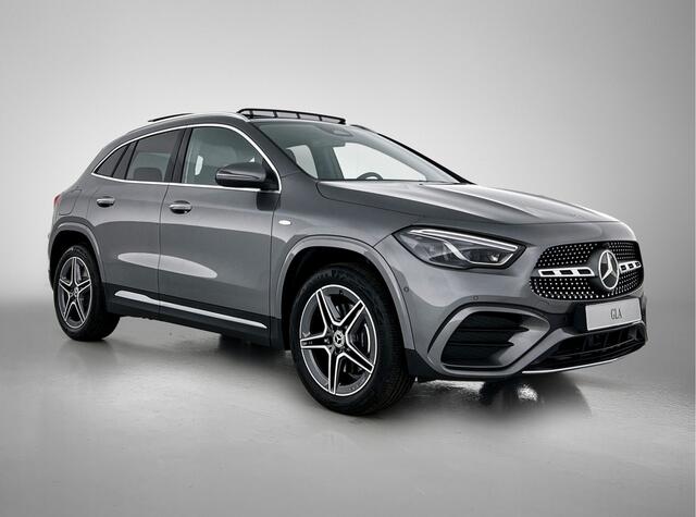 Mercedes-Benz GLA-KLASSE 250 e Business Solution AMG | Trekhaak | Parkeerpakket met achteruitrijcamera | EASY PACK achterklep | Spiegelpakket | Dodehoekassistent | Stoelverwarming voor | KEYLESS GO | Extra USB-poorten |