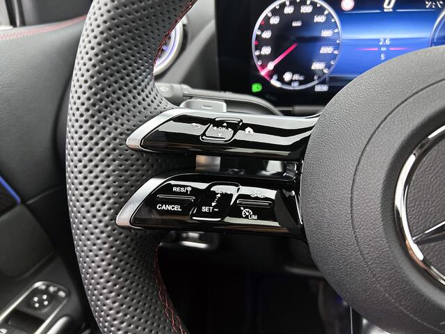 Mercedes-Benz GLA-KLASSE 250 e Business Solution AMG | Trekhaak | Parkeerpakket met achteruitrijcamera | EASY PACK achterklep | Spiegelpakket | Dodehoekassistent | Stoelverwarming voor | KEYLESS GO | Extra USB-poorten |
