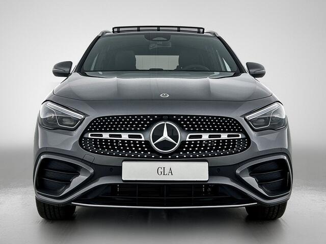 Mercedes-Benz GLA-KLASSE 250 e Business Solution AMG | Trekhaak | Parkeerpakket met achteruitrijcamera | EASY PACK achterklep | Spiegelpakket | Dodehoekassistent | Stoelverwarming voor | KEYLESS GO | Extra USB-poorten |