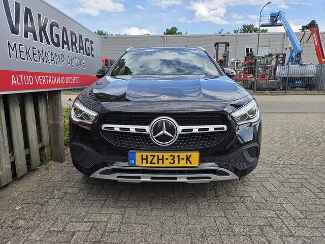 Mercedes-Benz GLA-KLASSE 250 e Progressive 18"/Stoelverwarming/Adaptieve cruise/Keyless/Camera/Elektrische klep/Apple Carplay & Android