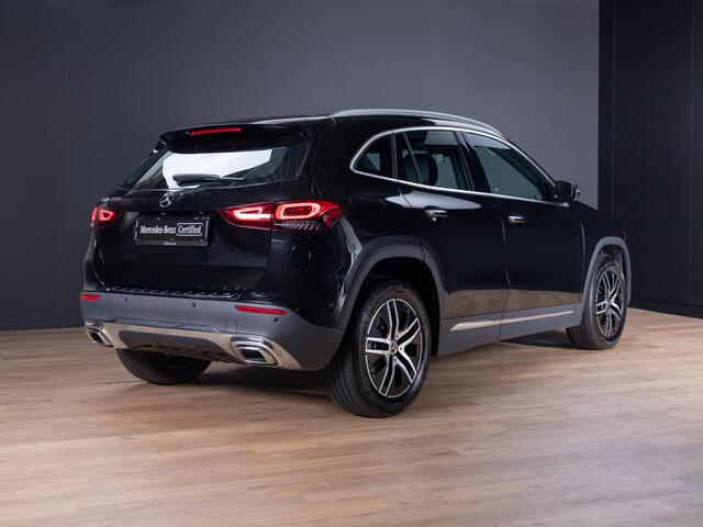 Mercedes-Benz GLA-KLASSE 250 e Luxury Line