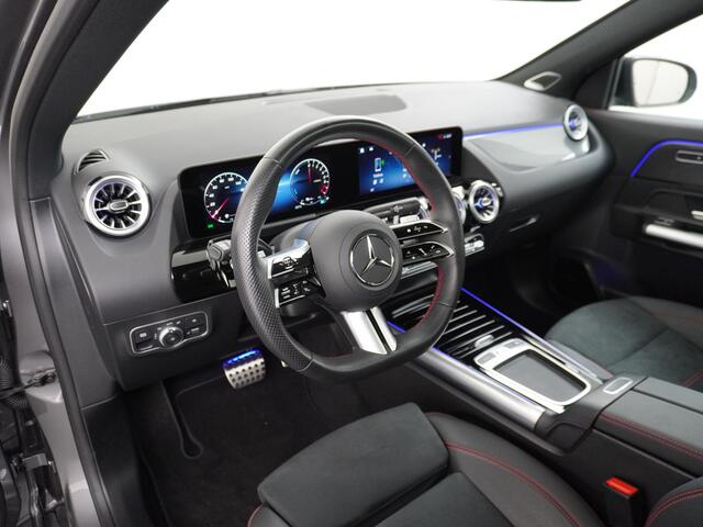 Mercedes-Benz GLA-KLASSE 250 e AMG Line | Pano Burmester Distronic 360 Camera