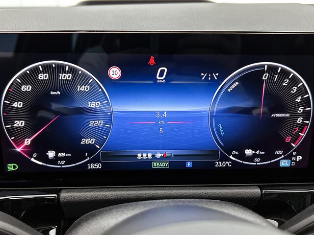 Mercedes-Benz GLA-KLASSE 250 e Business Solution AMG | Nightpakket | Premium Plus pakket | Parkeerpakket met 360°-camera | Dodehoekassistent | Keyless-Go comfortpakket | Head-up display | Spiegelpakket | Extra USB-poorten |