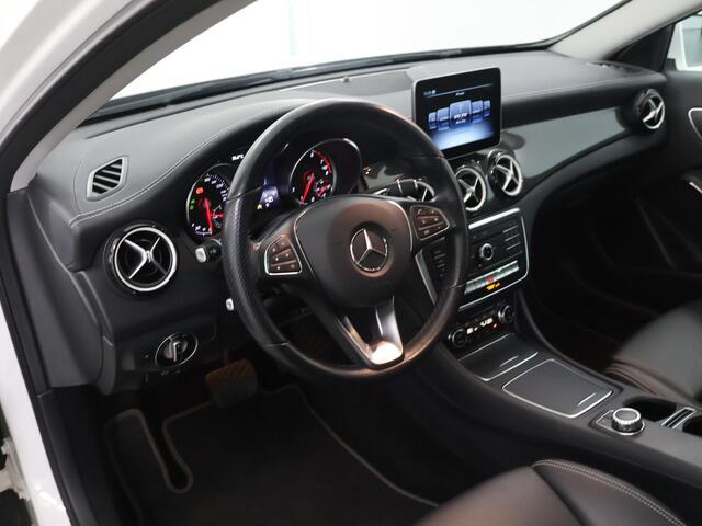 Mercedes-Benz GLA-KLASSE 200 Premium Plus