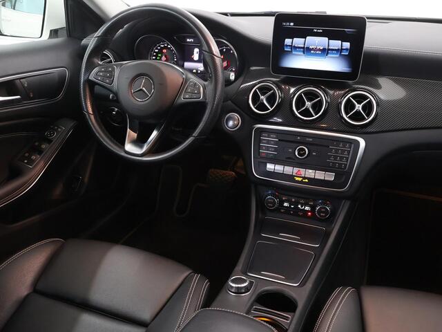 Mercedes-Benz GLA-KLASSE 200 Premium Plus