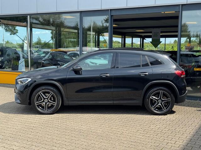 Mercedes-Benz GLA-KLASSE 250 e GLA-klasse Business Solution AMG - Pano - Night Pakket