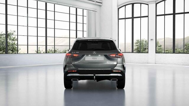 Mercedes-Benz GLA-KLASSE 180 Business Solution AMG | Premium plus pakket | Panoramadak | Memory | Trekhaak | Head-up display | Keyless go |
