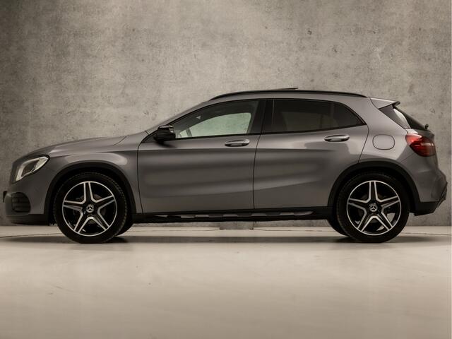 Mercedes-Benz GLA-KLASSE 180 AMG Night Upgrade Automaat (SCHUIFDAK, GROOT NAVI, CLIMATE, CAMERA, LEDER/ALCANTARA, STOELVERWARMING, SPORTSTOELEN, GETINT GLAS, ELEK ACHTERKLEP, NIEUWE APK, NIEUWSTAAT)