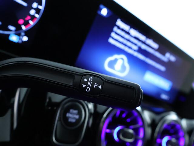 Mercedes-Benz GLA-KLASSE 250 e AMG Line | Cruise Control | Sfeerverlichting | Dodehoek detector | AMG Line | Inclusief 24 maanden MB Certified garantie voor Europa.