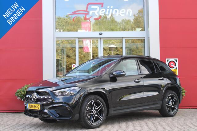 Mercedes-Benz GLA-KLASSE 250 e AMG LINE "NIEUW MODEL!" | PANORAMISCH SCHUIF/KANTEL DAK | ELEKTRISCH BEDIENBARE VOORSTOELEN MET GEHEUGENFUNCTIE EN "ZITKINEMATICA" | DRAADLOZE APPLE CARPLAY/ANDROID AUTO | NIGHT PAKKET: DAKRELING ZWART, ZIJRUITEN EN ACHTERRUITEN ZWART, LICHTMETALEN