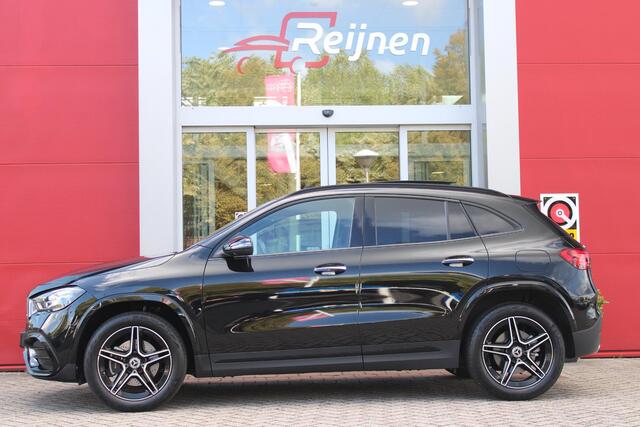 Mercedes-Benz GLA-KLASSE 250 e AMG LINE "NIEUW MODEL!" | PANORAMISCH SCHUIF/KANTEL DAK | ELEKTRISCH BEDIENBARE VOORSTOELEN MET GEHEUGENFUNCTIE EN "ZITKINEMATICA" | DRAADLOZE APPLE CARPLAY/ANDROID AUTO | NIGHT PAKKET: DAKRELING ZWART, ZIJRUITEN EN ACHTERRUITEN ZWART, LICHTMETALEN