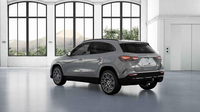 Mercedes-Benz GLA-KLASSE 250e Business Solution AMG | Night | AMG Line plus | Panoramaschuifdak | Head-Up | 360 camera | Memory stoelen |