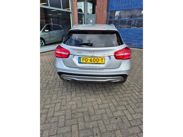 Mercedes-Benz GLA-KLASSE 200 Autom, Prestige