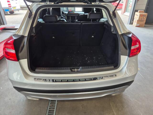 Mercedes-Benz GLA-KLASSE 200 Autom, Prestige