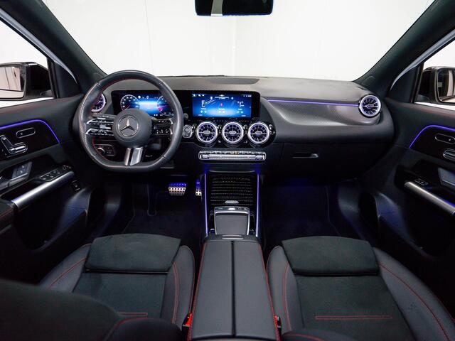 Mercedes-Benz GLA-KLASSE GLA 180 AMG Line | NIGHT | Pano | Memory