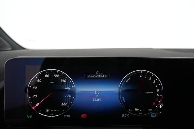Mercedes-Benz GLA-KLASSE 250 e Plug-In Hybride Ledkoplampen | 11 kW Laden | Easy-Pack Achterklep | Apple CarPlay | Stoelverwarming | Inclusief 24 maanden MB Certified garantie voor Europa.