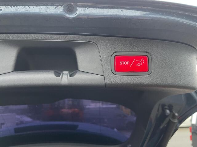 Mercedes-Benz GLA-KLASSE 250 e Progressive 19"/Panoramadak/Adaptieve cruise/Sfeerverlichting/Stoelverwarming/Camera/Elektrische klep