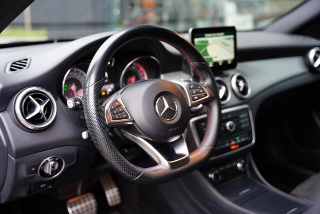 Mercedes-Benz GLA-KLASSE 180 AMG Night Edition Plus