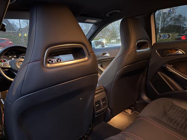 Mercedes-Benz GLA-KLASSE 180 Aut. Solution AMG, Trekhaak | Navi CarPlay | Camera