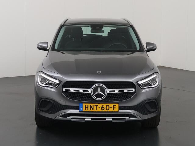 Mercedes-Benz GLA-KLASSE 250 e Business Solution Luxury Limited | Achteruitrijcamera | Widescreen | Stoelverwarming | Apple Carplay |