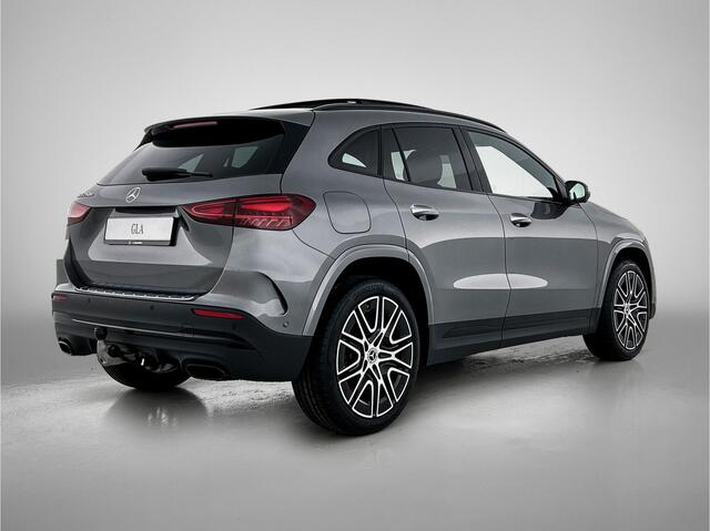 Mercedes-Benz GLA-KLASSE 250 e Business Solution AMG | Trekhaak | AMG Line Plus pakket | Panoramaschuifdak | Memorypakket | Augmented Reality navigatie | 360°-camera | Multibeam LED | Head-up Display | 20 inch AMG velgen |