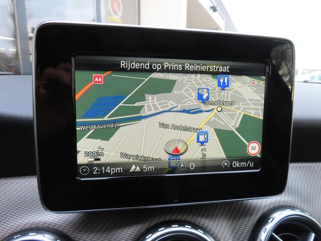 Mercedes-Benz GLA-KLASSE 200 d Ambition*Panoramadak*Navi*EXPORTPRIJS*
