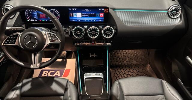 Mercedes-Benz GLA-KLASSE 250 e Business Line Hybride Stoelverwarming/Camera/2 set velgen.