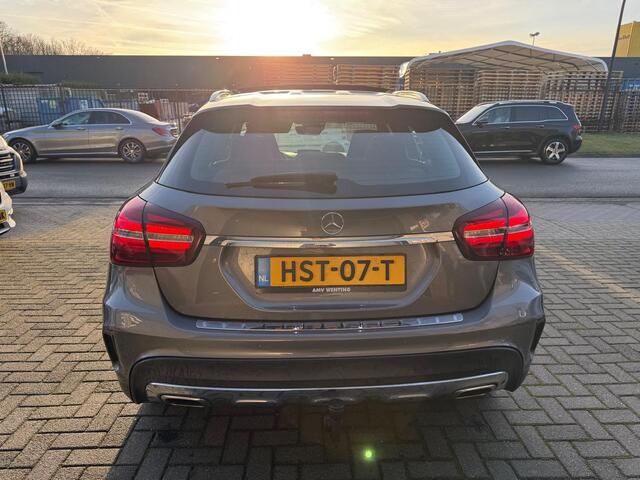 Mercedes-Benz GLA-KLASSE 250 Premium Plus | 1E EIGENAAR | 12MND GARANTIE | LED | DAB | TREKHAAK | CRUISE | PANO |