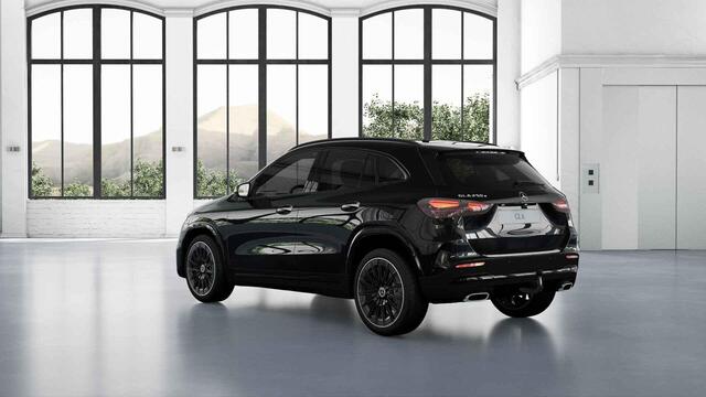 Mercedes-Benz GLA-KLASSE 250e Business Solution AMG | Premium Plus | Panoramaschuifdak | Trekhaak | Head-up | Burmester |