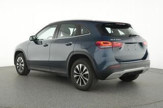 mercedes-benz-gla-klasse-250-e-plug