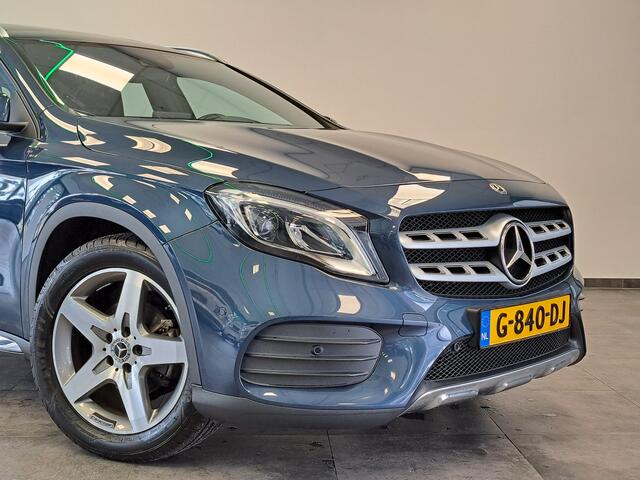 Mercedes-Benz GLA-KLASSE 180 Business Solution AMG Panoramadak Clima Cruise Navigatie camera 18"LM