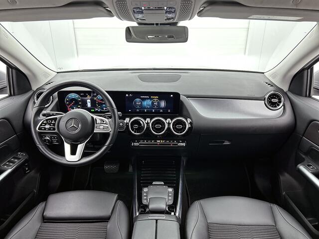 Mercedes-Benz GLA-KLASSE 250 e Business Solution Luxury Limited Lichtmetalen velgen | Navigatie | Parking support met camera achter | Inclusief 24 maanden MB Certified garantie voor Europa.