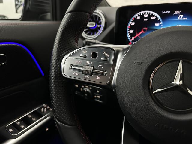 Mercedes-Benz GLA-KLASSE 250 e AMG Line | ACC | 360 Camera | Keyless-Go | Multi-Beam LED | Sfeerverlichting | Widescreen Cockpit | Carbon | Dodehoek | Lane Assist | Getint Glas | Stoelverwarming | 19'' | Autom. Achterklep |